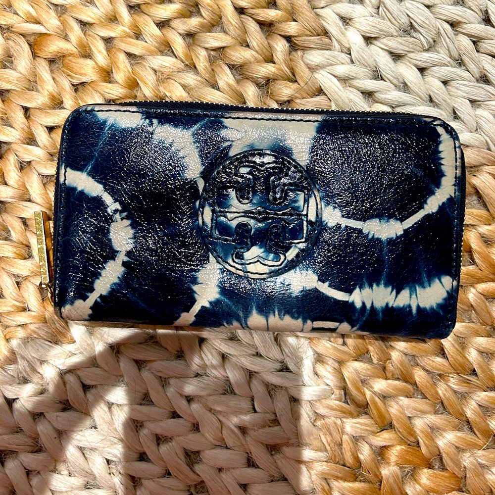 Tie dye blue Tory Burch wallet